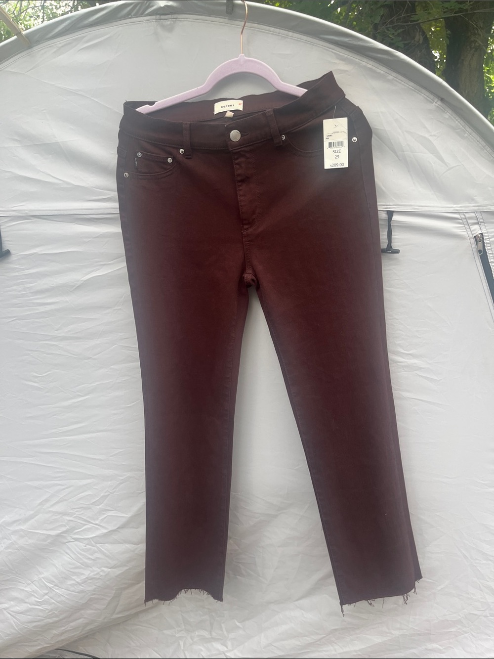 DL1961 Women’s chocolate, brown Straight Leg Jeans